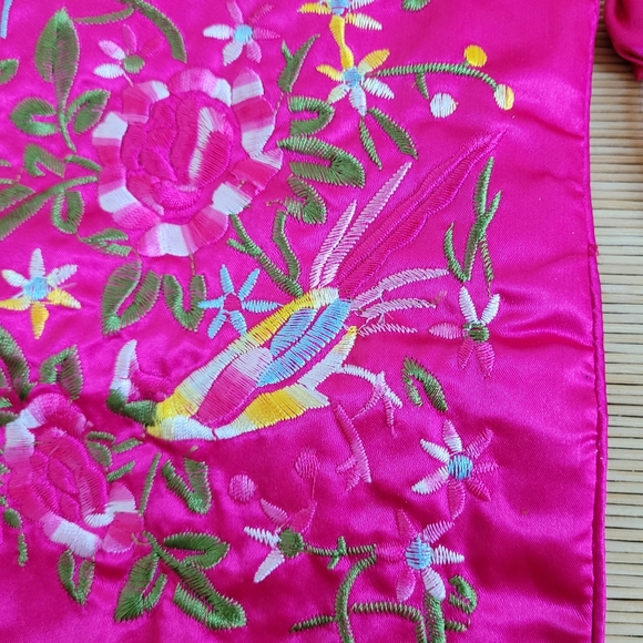 Embroidered Jewelry Travel Bag in Luxurious Black Satin NWT - Picture 6 of 14